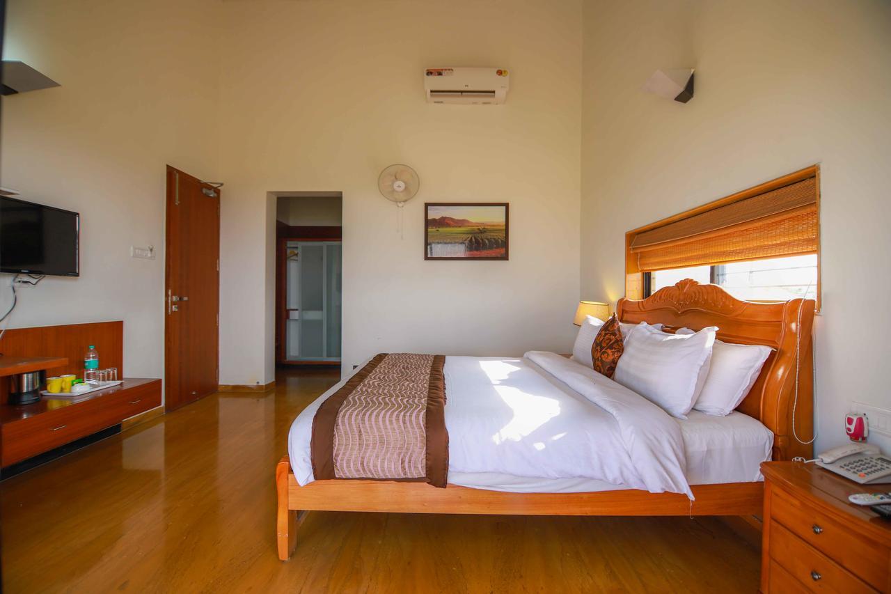 V Resorts Soma Vine Village Mahiravani Ngoại thất bức ảnh